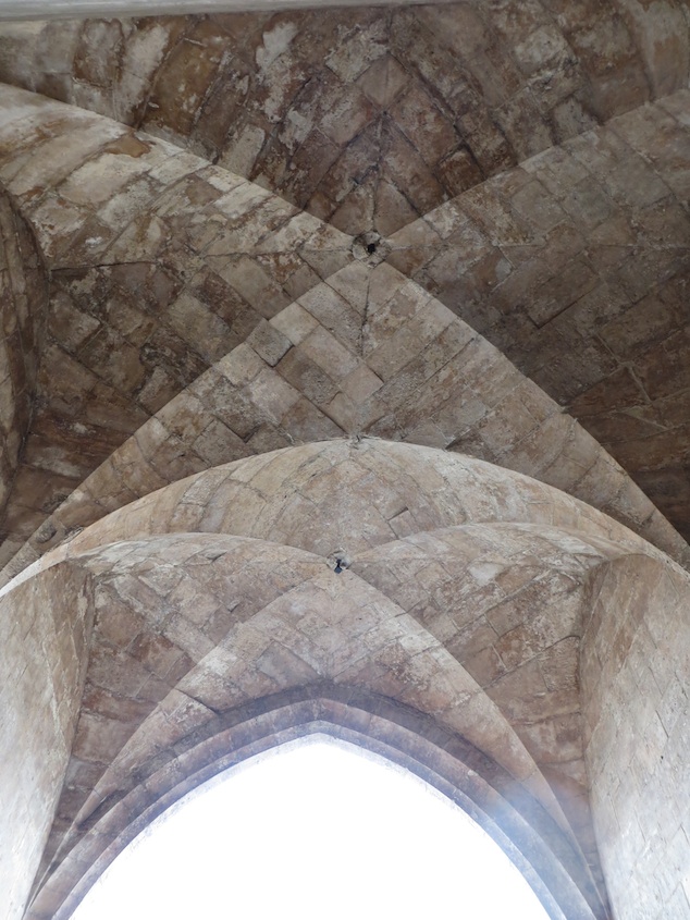 They could've just made one arch.