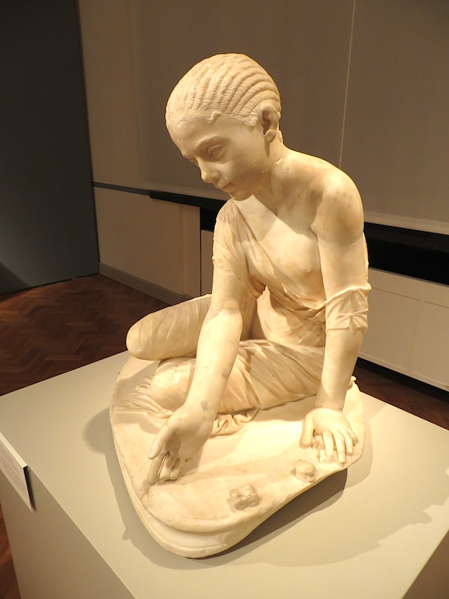 Knuckle bone Roman game