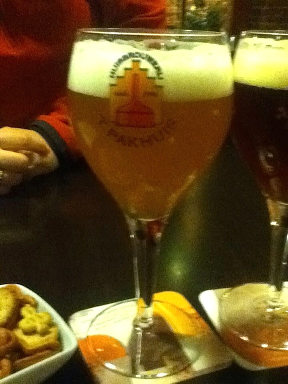 Huisbrouwerij T Parkhuis Nen Bangelijke blond tripel bier Antwerp Belgium